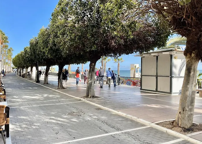Beachfront 1Br Apartment In Center Of Marbella!