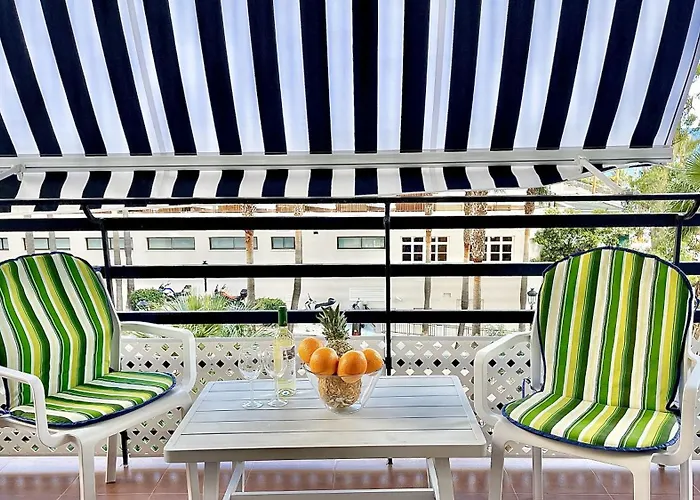 Beachfront 1Br Apartment In Center Of Marbella!